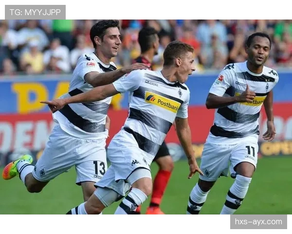 门兴球迷热情高涨，球队德甲稳健表现引关注